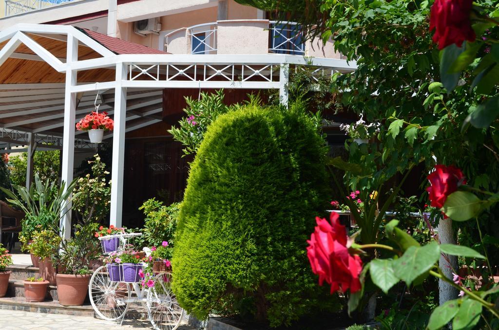 Jb Hotel ساراندا المظهر الخارجي الصورة