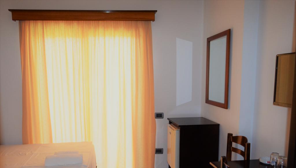 Jb Hotel ساراندا المظهر الخارجي الصورة