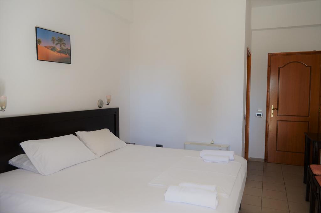 Jb Hotel ساراندا المظهر الخارجي الصورة